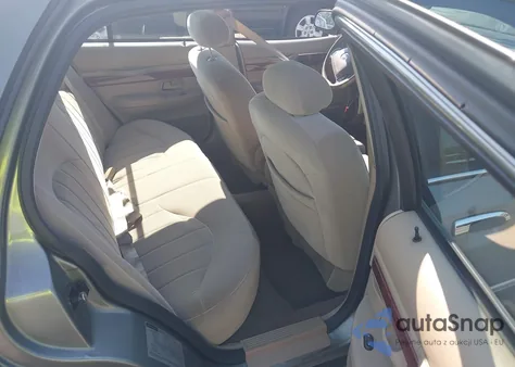 2001 Mercury Grand Marquis Gs from USA, damaged, VIN 2MEFM74W81X618948